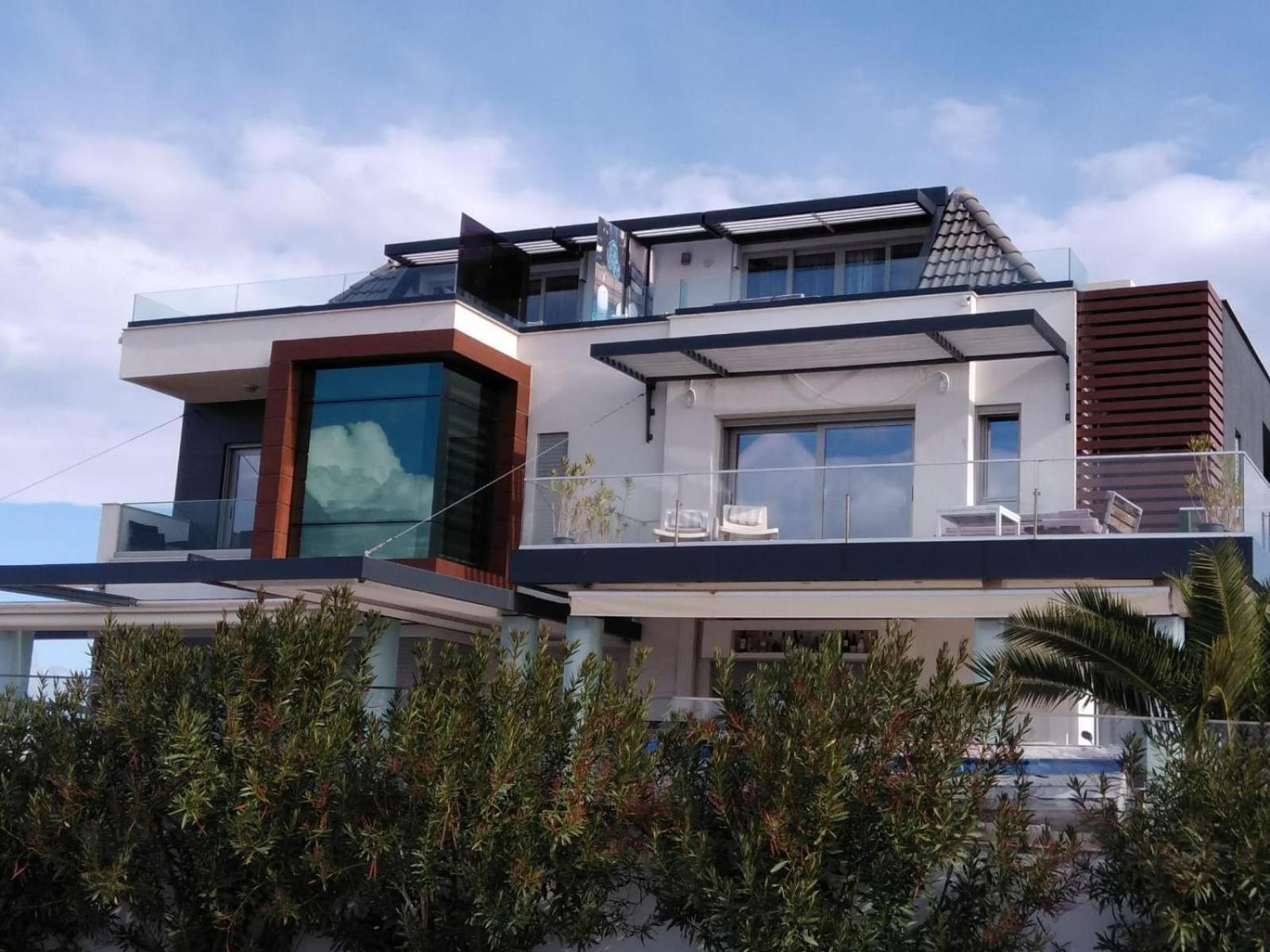 มาวี พาโนรามา Villa เซสเม ภายนอก รูปภาพ
